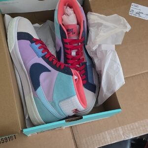 Nike Mens 10.5 SB Blazer Multicolor Skate Sneakers - Coral, Mint, Lavender, Navy